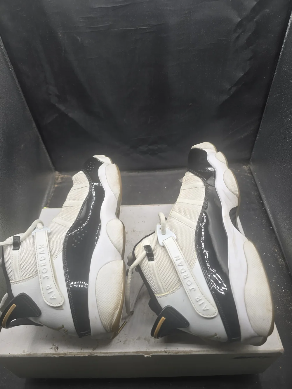 A0385 Jordan‎ Men’s Athletic Shoes Black White Gold